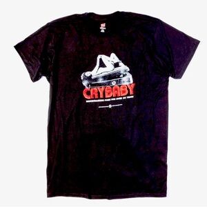 Pinup Girl on a Dunlop Crybaby Wah Guitar Pedal T-shirt XXL
